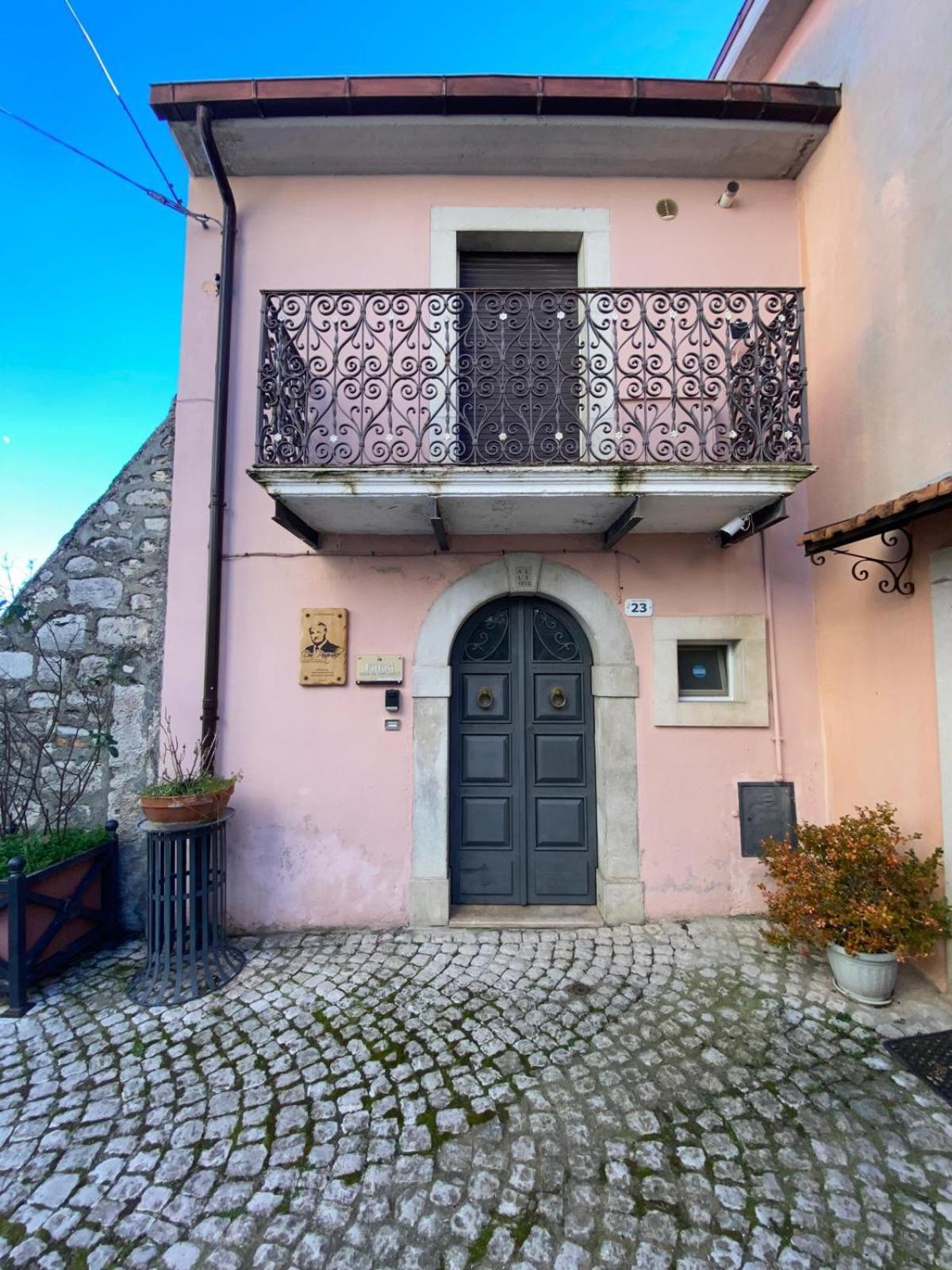 Villa Don Pasquale Scontrone House Extérieur photo